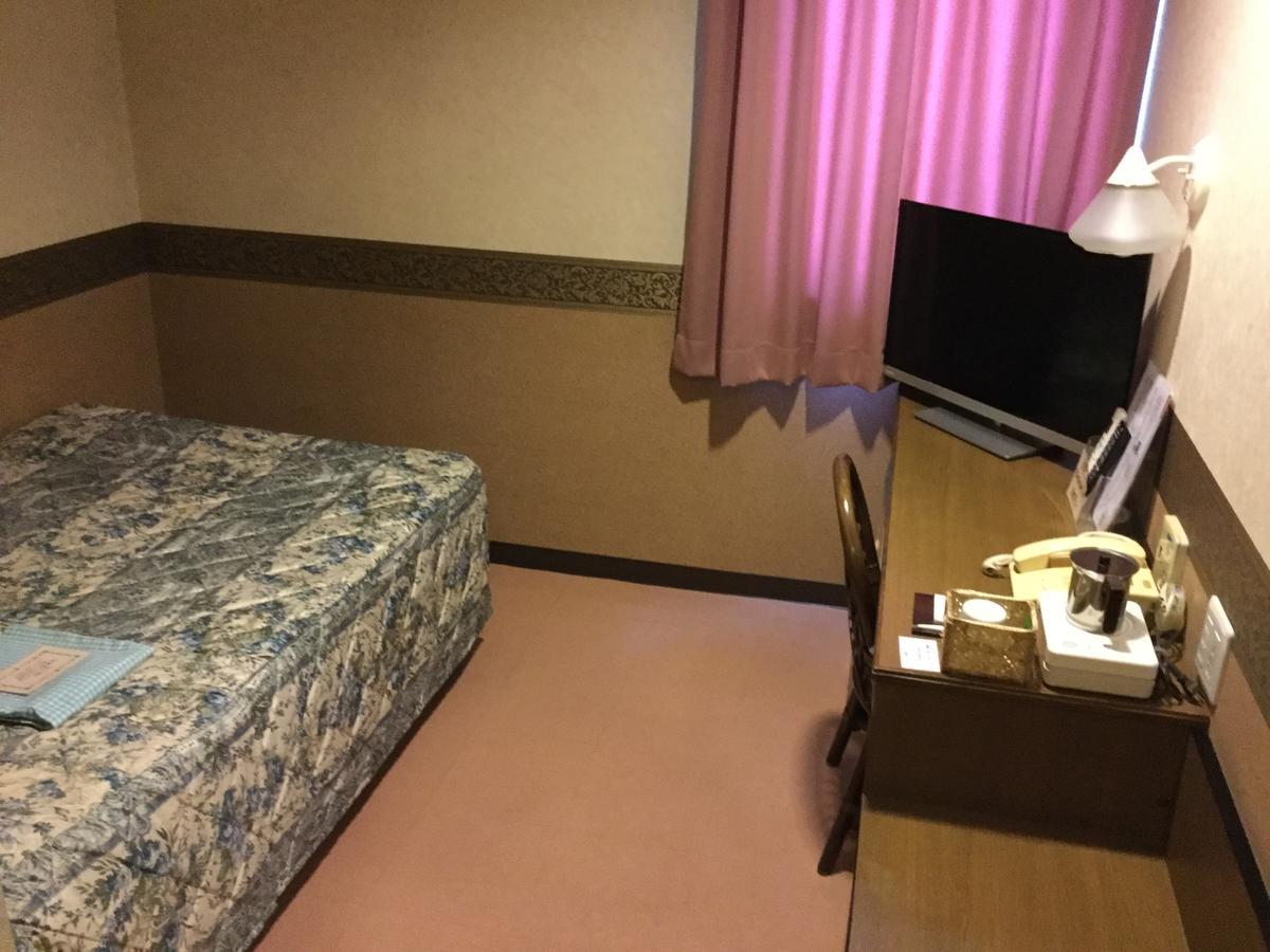 Maebashi Business Hotel Luka Exterior foto