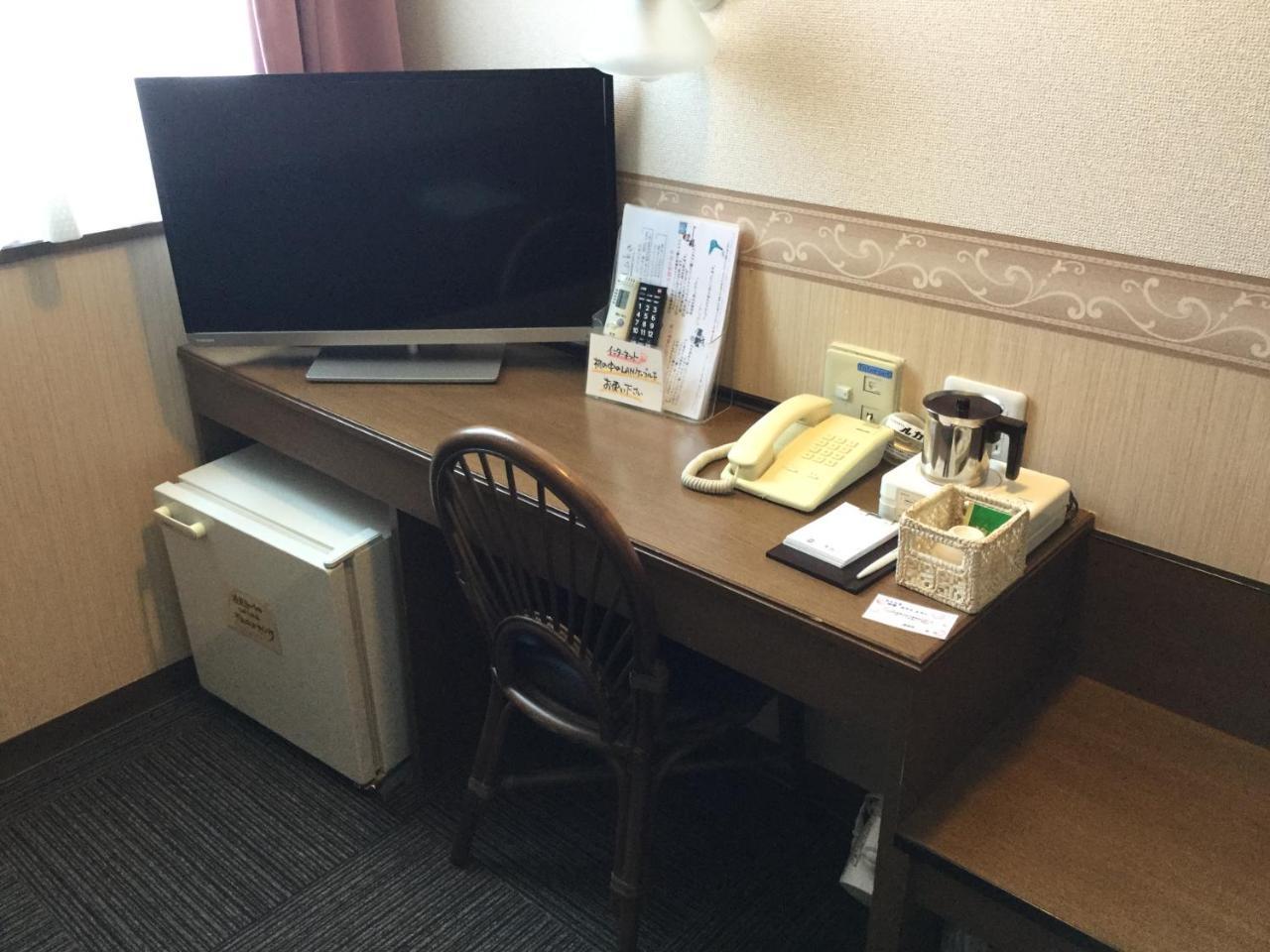 Maebashi Business Hotel Luka Exterior foto
